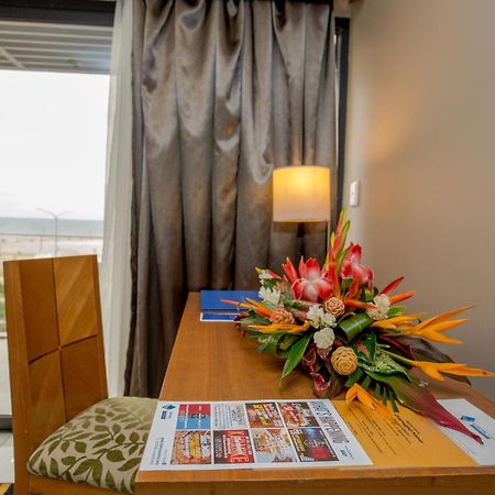 Ela Beach Hotel Port Moresby Værelse billede